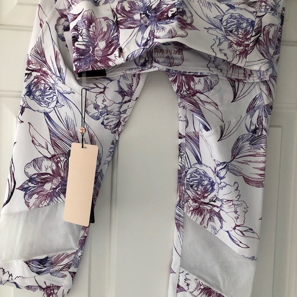 Carrie Underwood Calia Activewear.  Workout, Yoga, or Leisure. NWT. Medium - Picture 2 of 8
